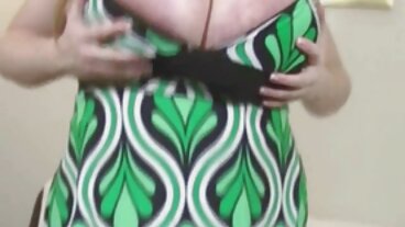 BRAZZERS BBW med massiva villiga äldre damer bröst Sofie förför Dick