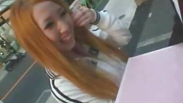 Slutty Swappers mogna damer kan inte sluta suga Swapbro's Dong
