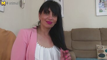 Stor byte BBW Mazzaratie Monica läckra mogna kvinnor rider hårt