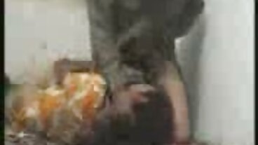 Latina BBW duschar före djupborrning äldre sexiga damer