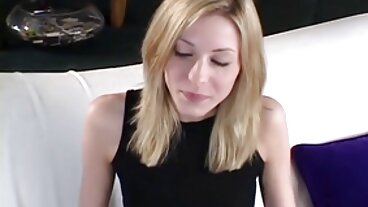 DorcelClub: Passionerat sex äldre mogna kvinnor med den underbara brunetten Ginebra Bellucci på PorrHD