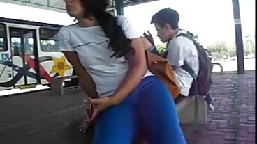 Russian College Gal hittar mammas BF Dick! ASAP mogna flickor sprutar