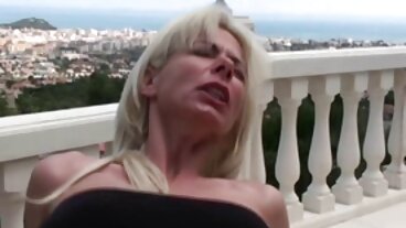 Brazzers: Busty Violet Myers-spelet avbröts av en stor svart dong mogna milfar på porrHD