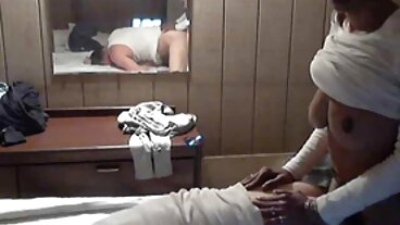 Brazzers: Sexiga Sofia Lee Uncages Jordis mogna dam kyskhetskuk på porrHD